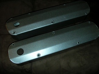 Fabricated Mopar valve covers in Alien Silver