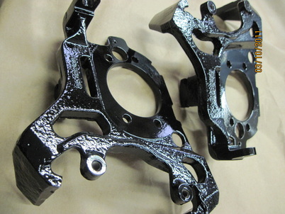 Disc brake brackets in Ink Black