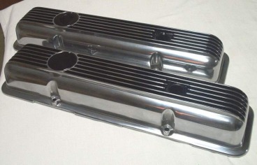 Custom polished Corvette L82 valve covers in Ink Black