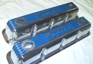 Mopar Magnum valve covers in Crystal Blue