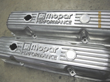 'Before' photo of big block Mopar valve covers